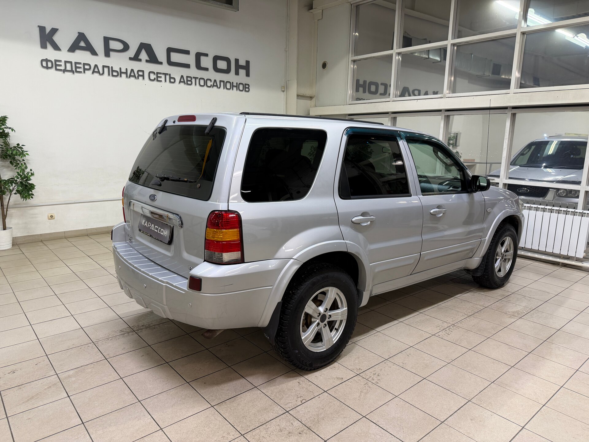 Ford Maverick, III 2005