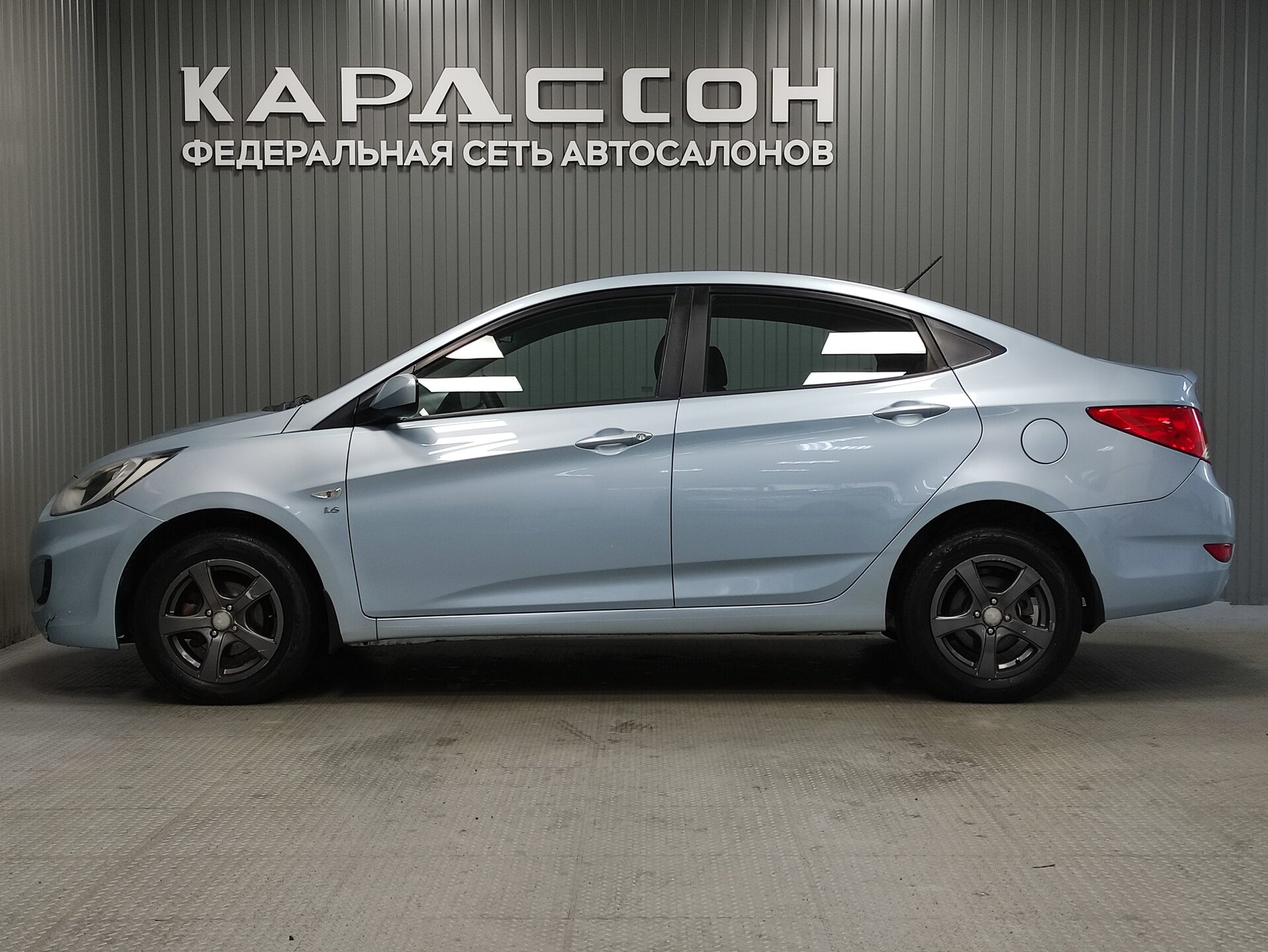 Hyundai Solaris, I 2011