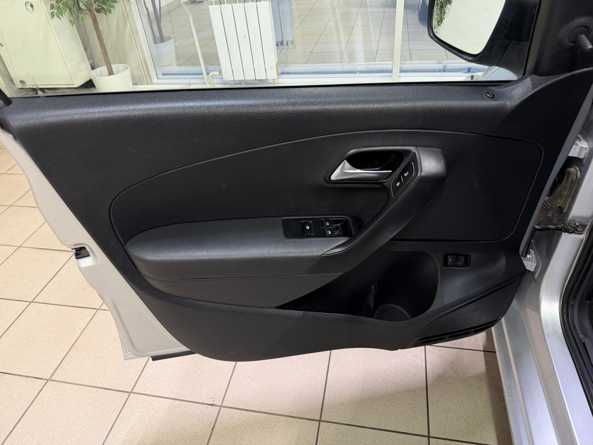 Volkswagen Polo, V 2015