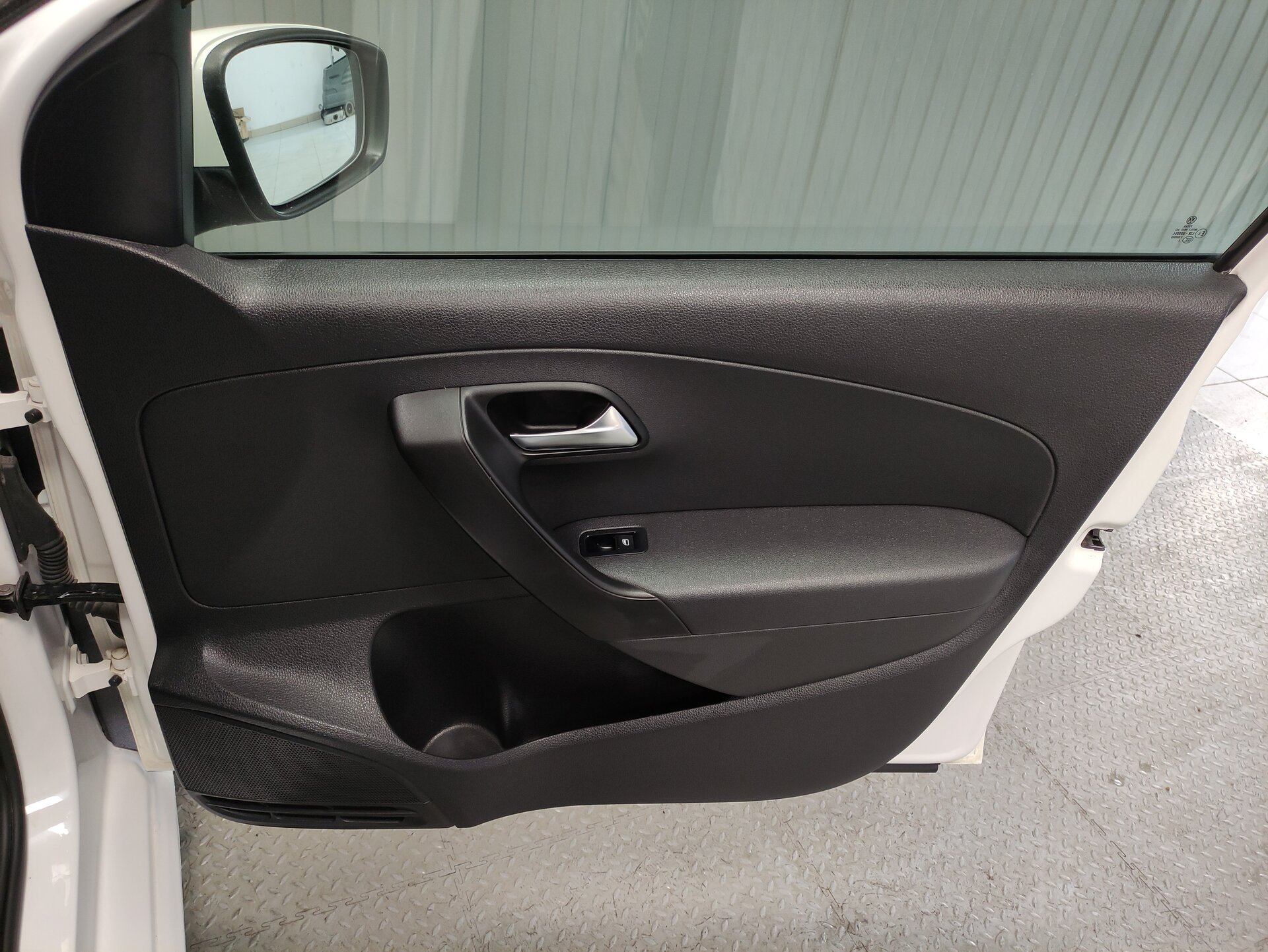 Volkswagen Polo, V 2013 Volkswagen Polo, V 2013