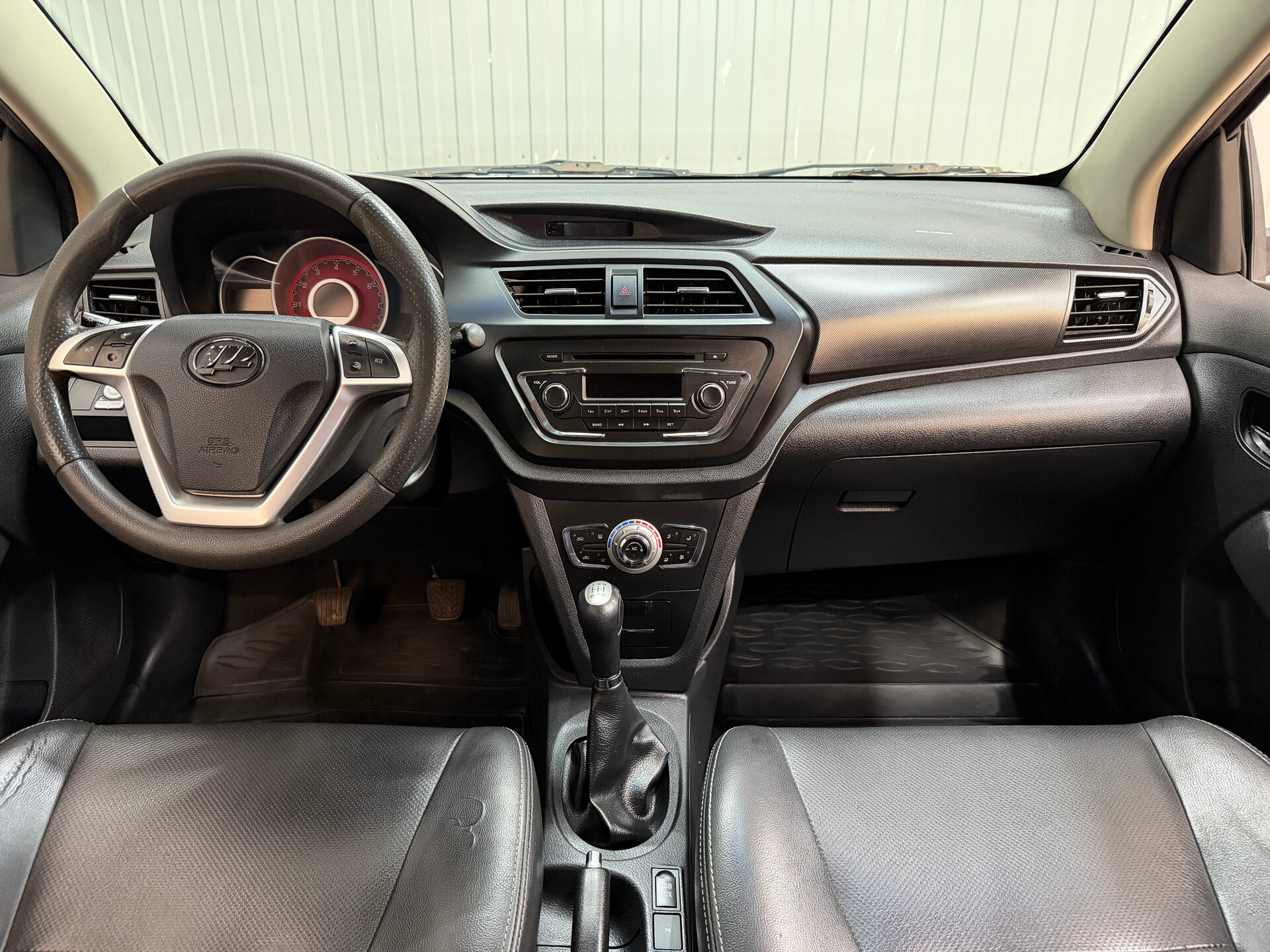 Lifan X50, I 2015