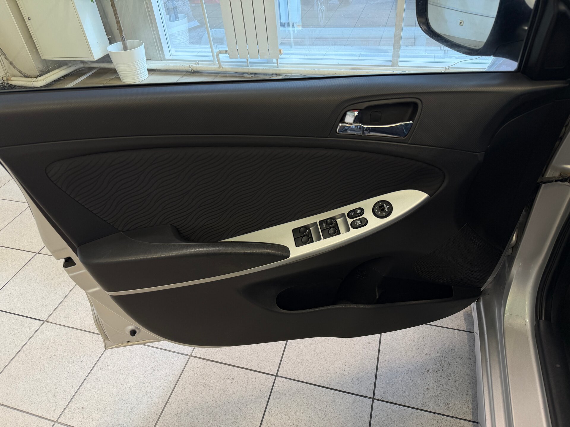 Hyundai Solaris, I 2013