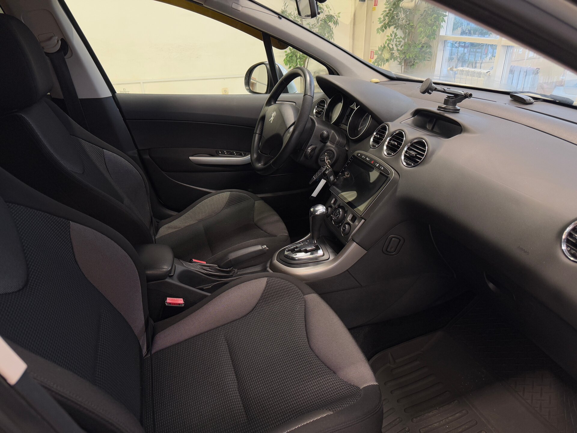 Peugeot 308, I Рестайлинг 2011