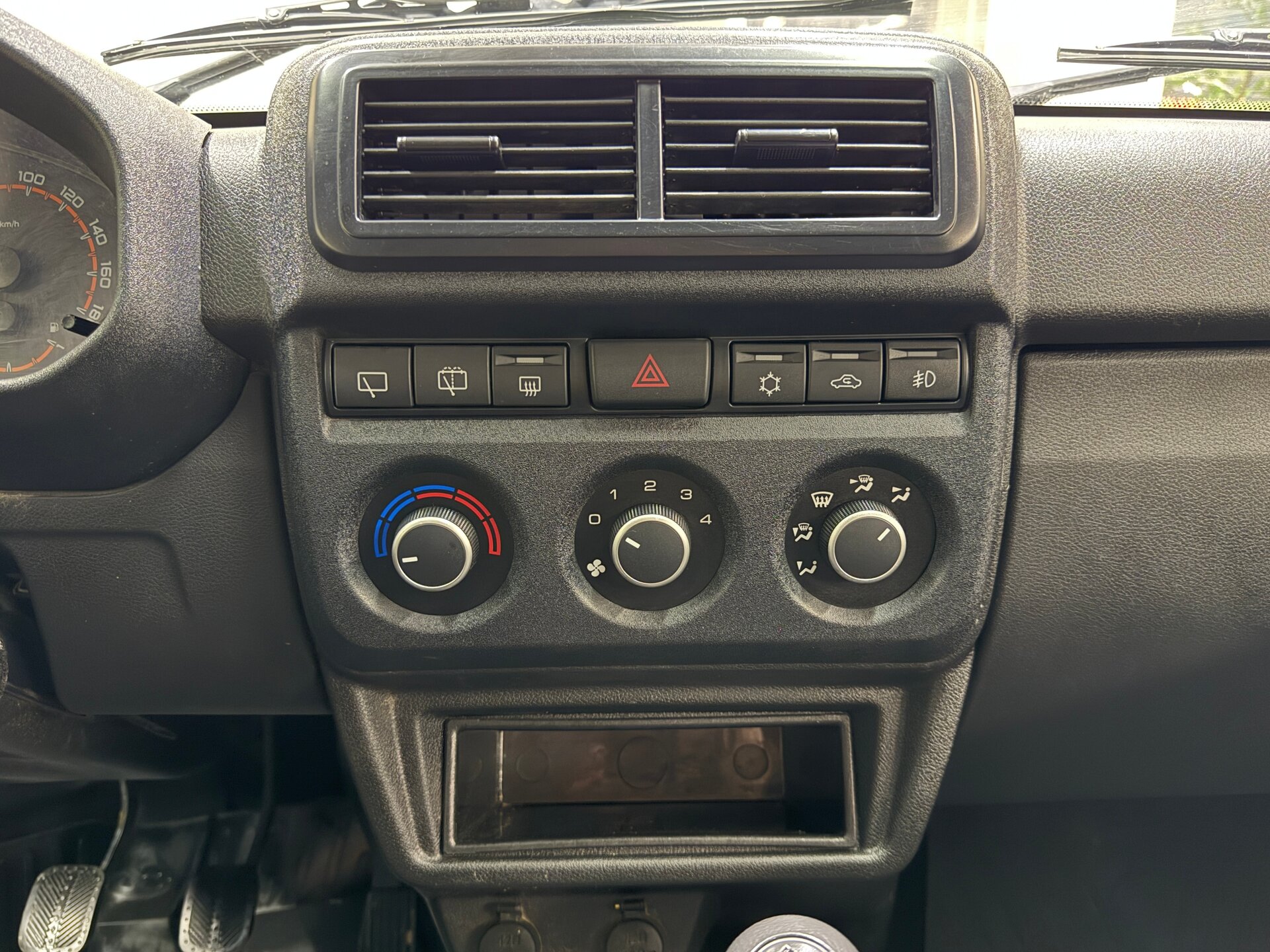 Lada (ВАЗ) Niva Legend, I 2023
