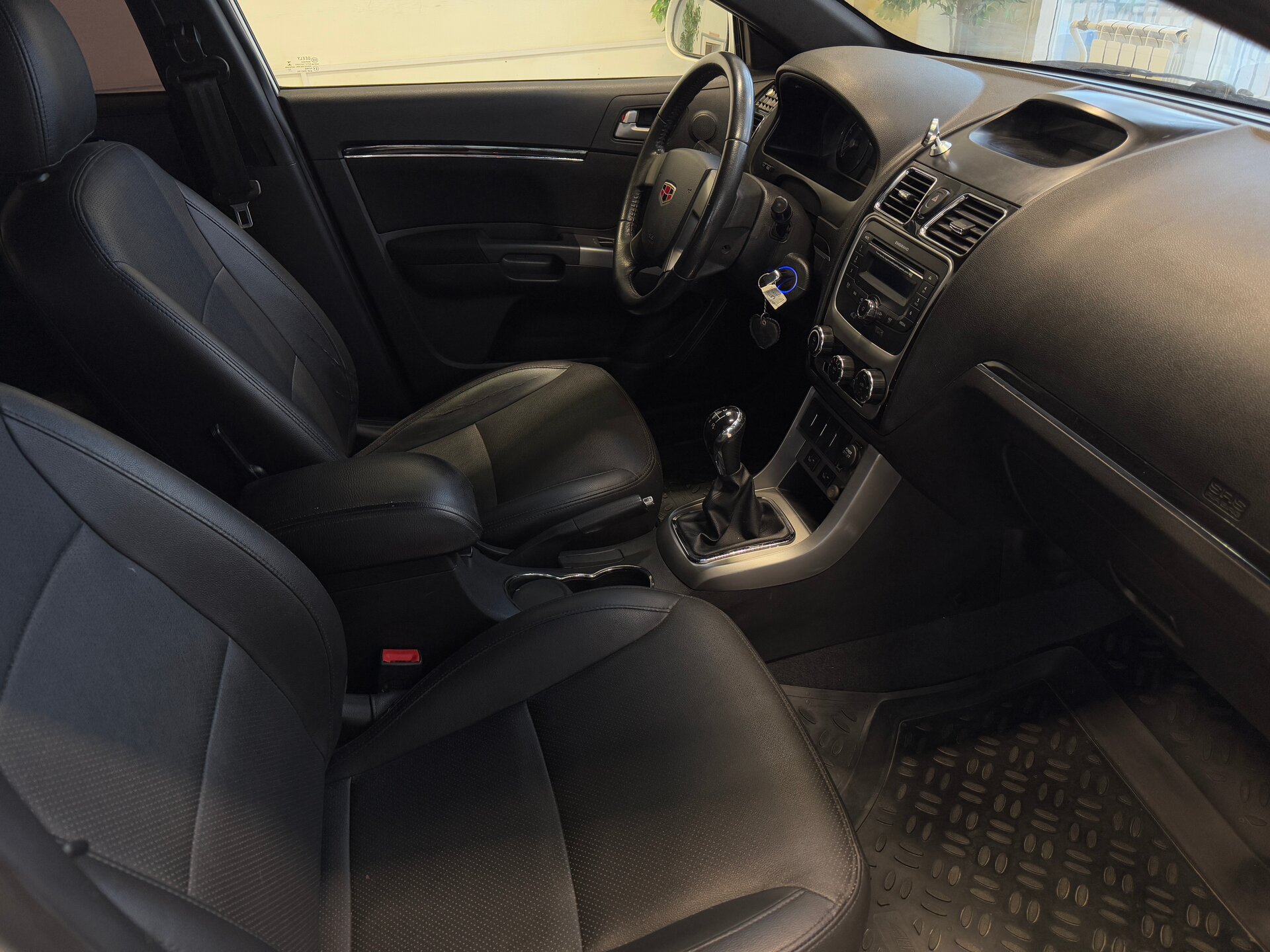 Geely Emgrand EC7, I 2013