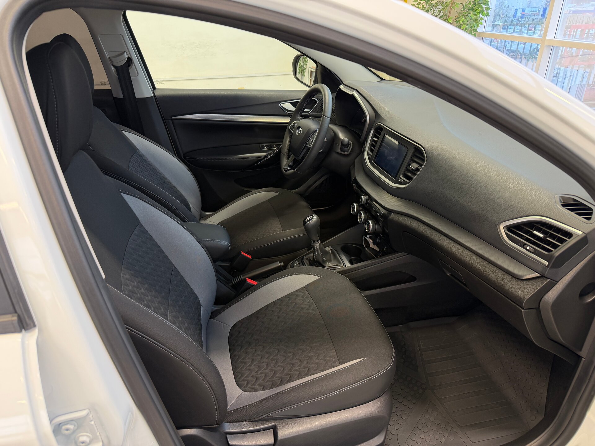 Lada (ВАЗ) Vesta, I Рестайлинг (NG) 2024