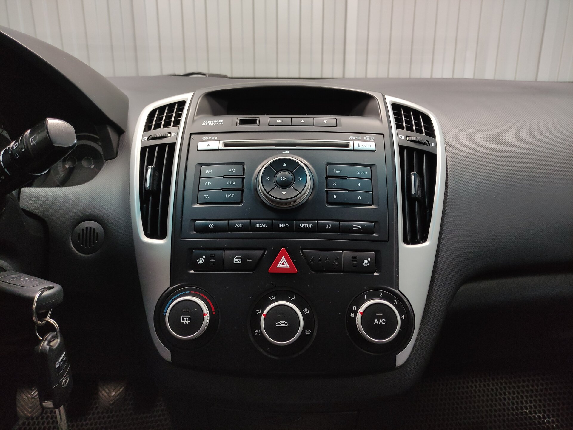 Kia Ceed, I Рестайлинг 2012