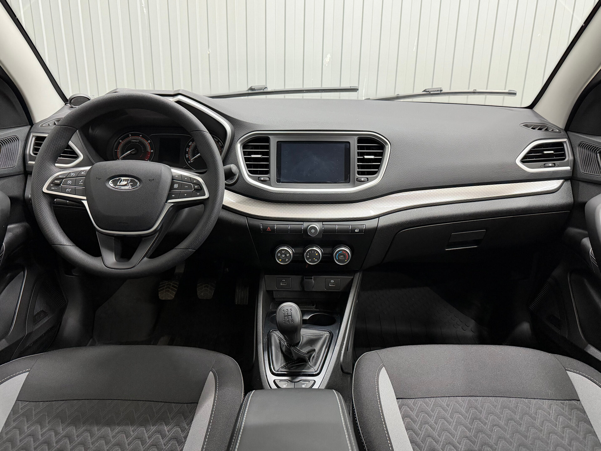 Lada (ВАЗ) Vesta, I Рестайлинг (NG) 2024