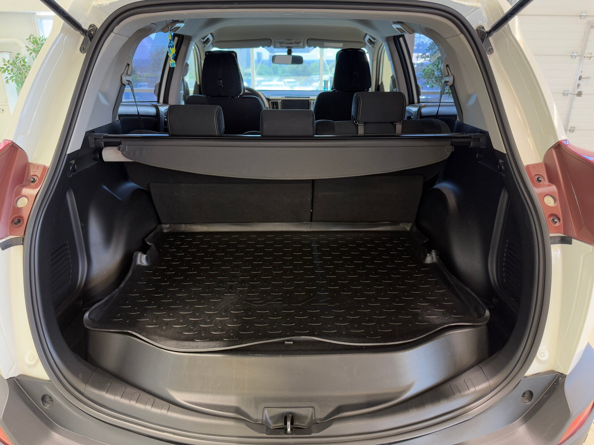 Toyota RAV4, IV (XA40) 2013 Toyota RAV4, IV (XA40) 2013
