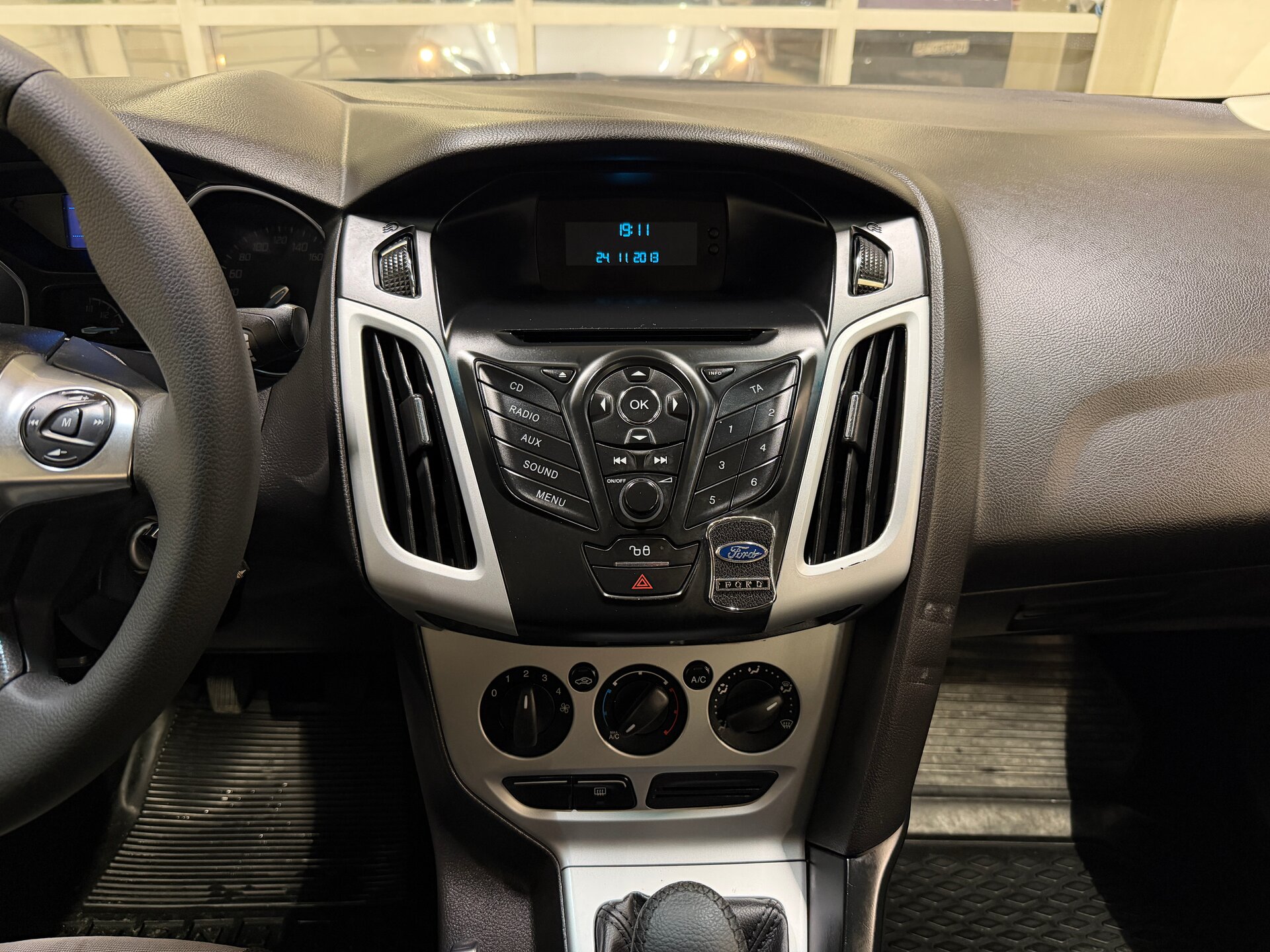 Ford Focus, III 2014 Ford Focus, III 2014