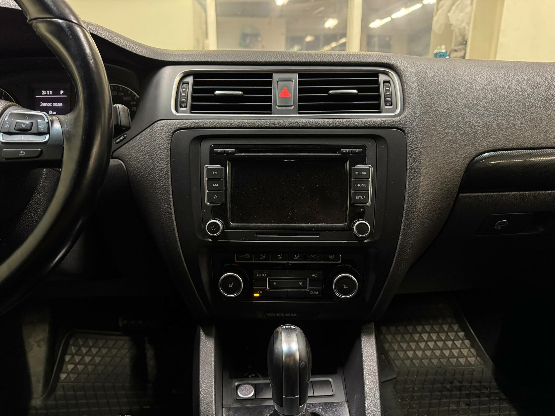 Volkswagen Jetta, VI 2011