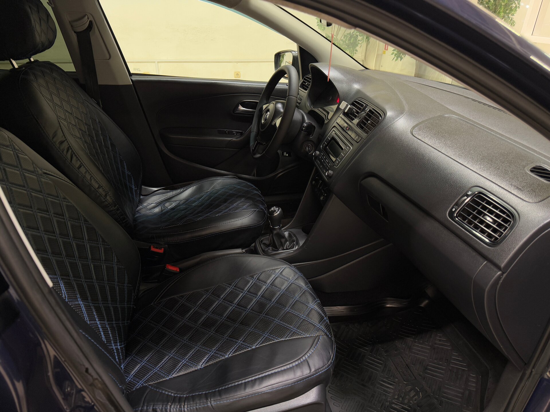 Volkswagen Polo, V 2012