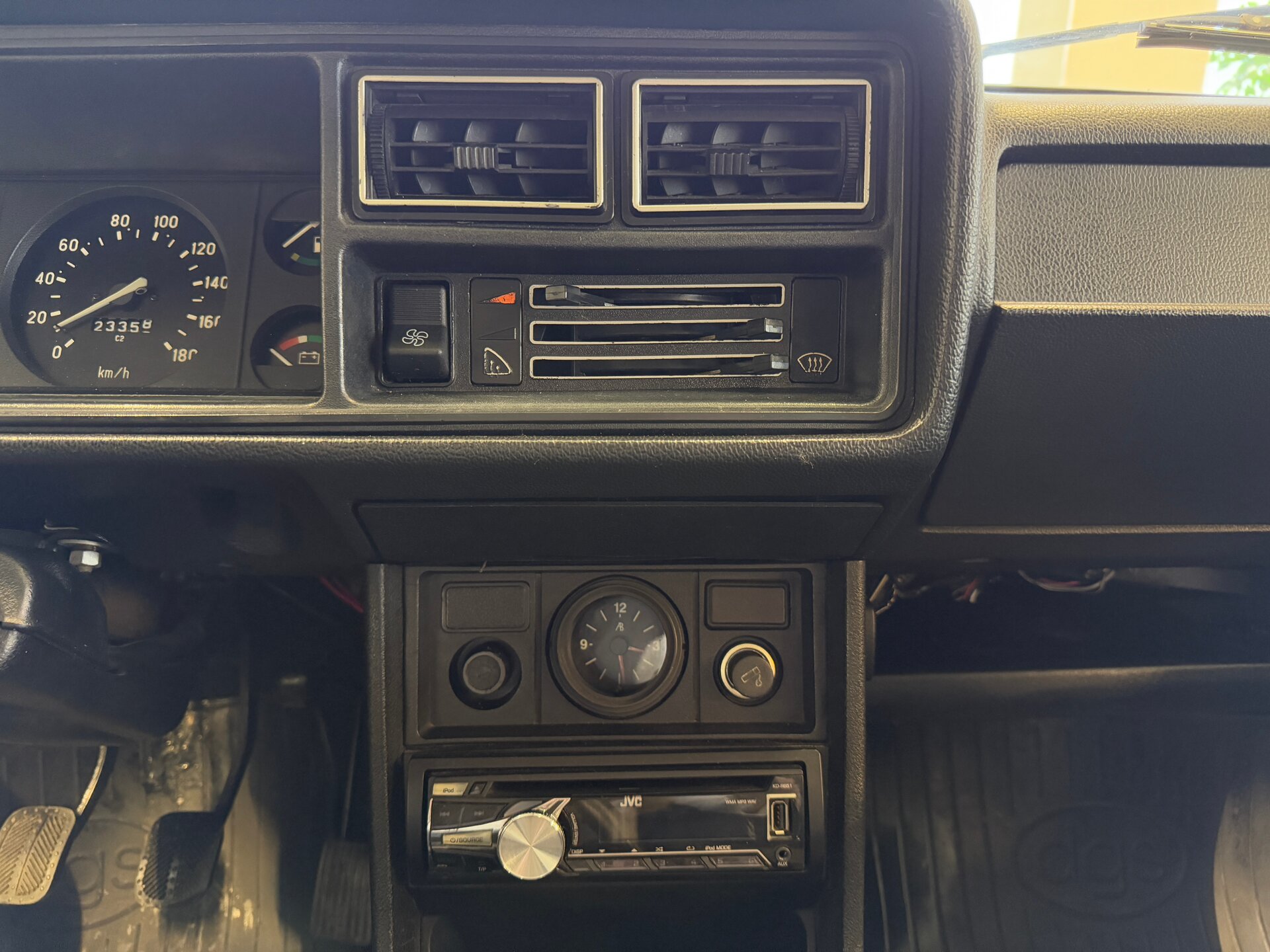 Lada (ВАЗ) 2107, I 2010 Lada (ВАЗ) 2107, I 2010