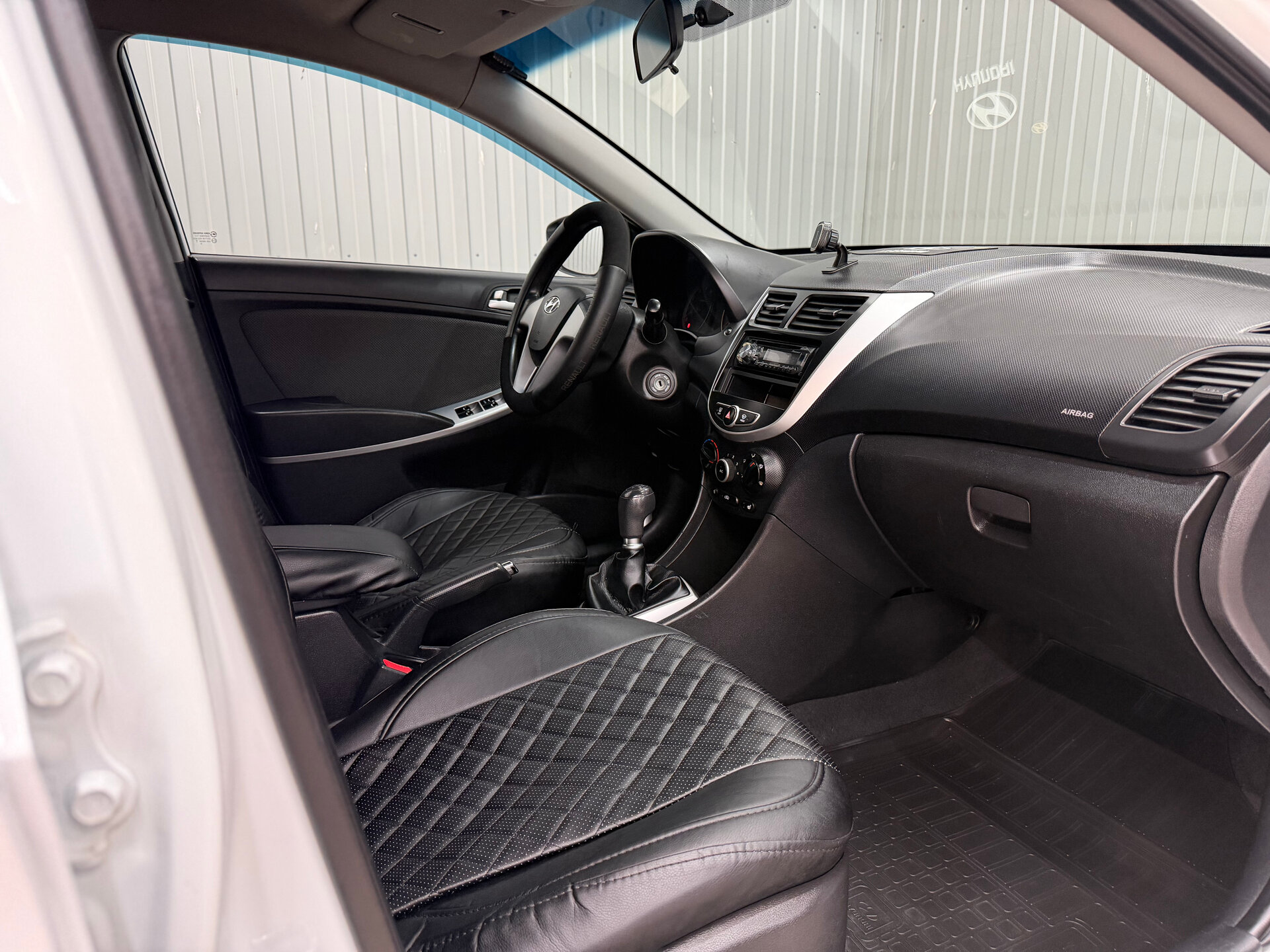 Hyundai Solaris, I 2014