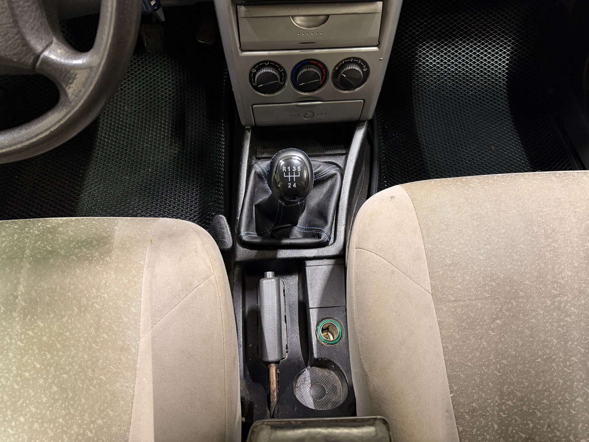 Lada (ВАЗ) Priora, I 2008
