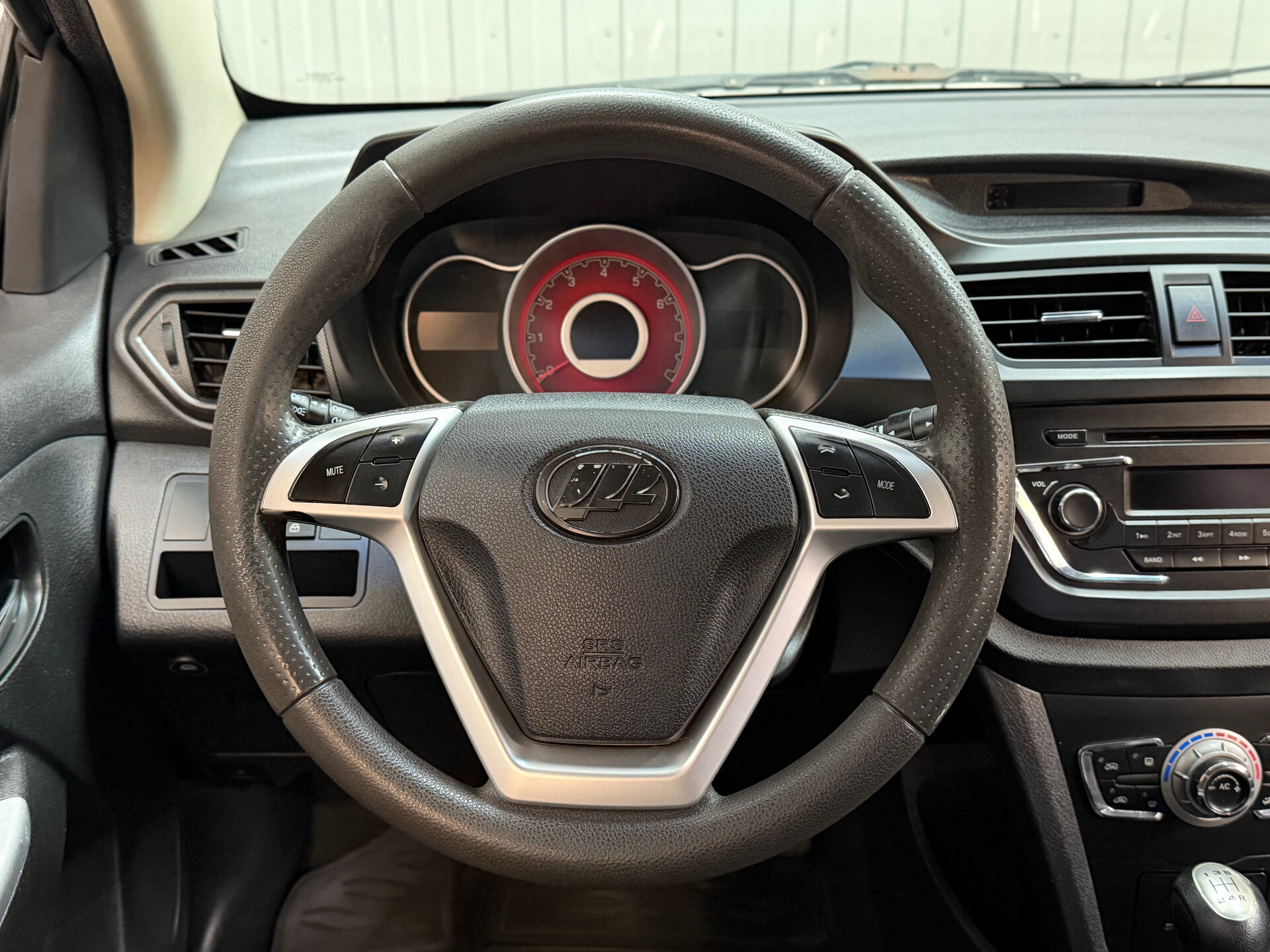 Lifan X50, I 2015