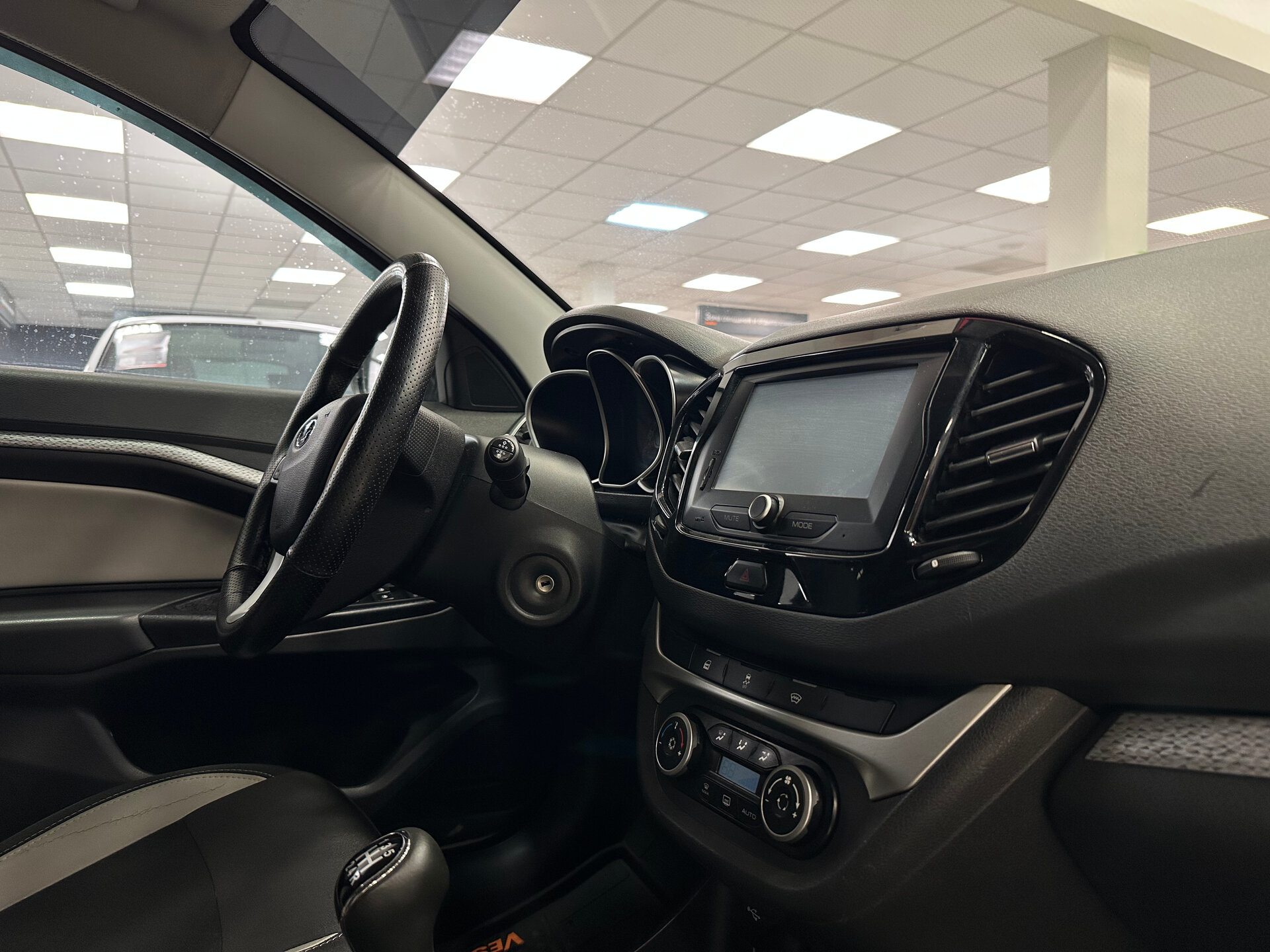 Lada (ВАЗ) Vesta, I 2019