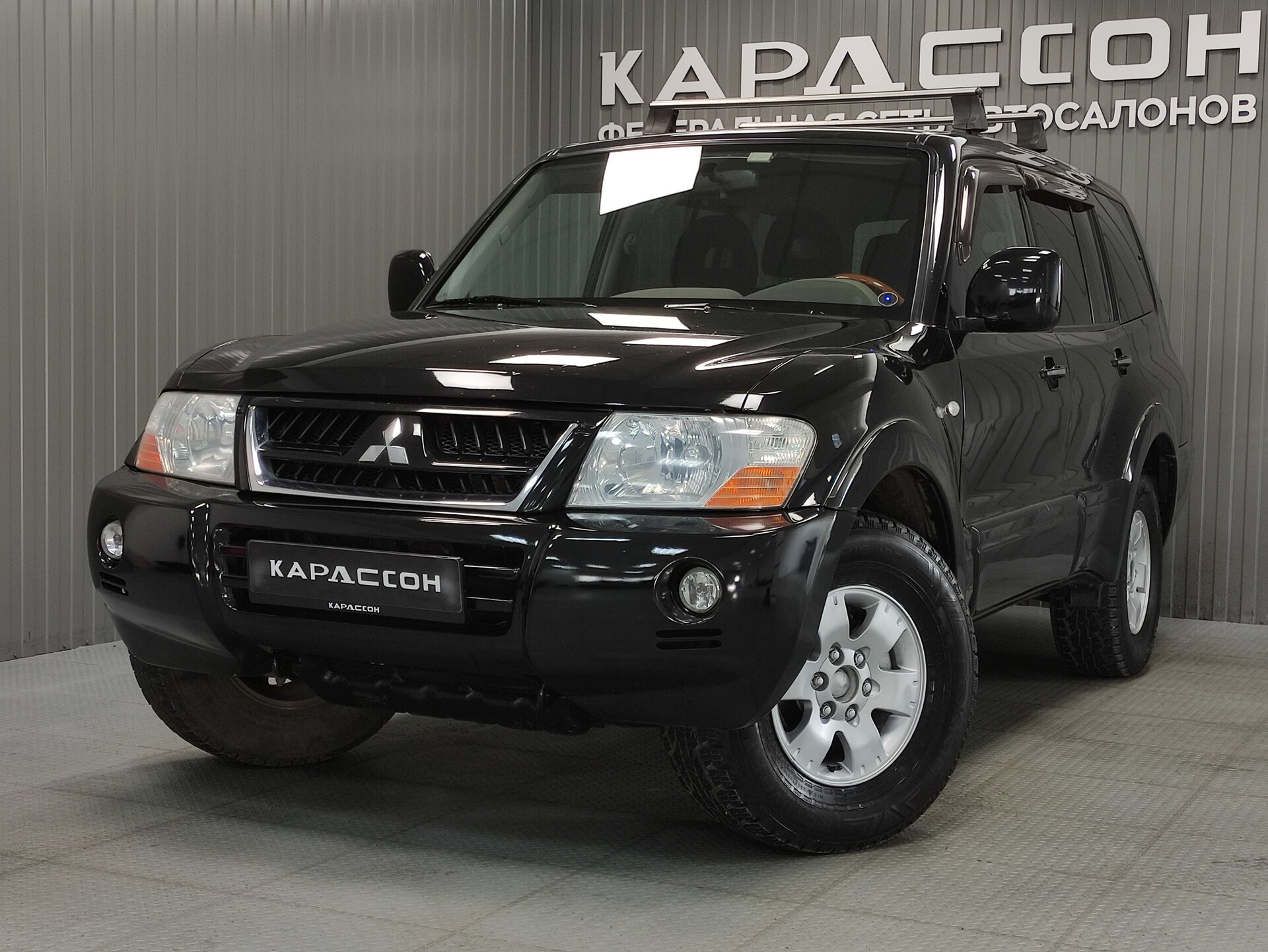 Mitsubishi Pajero, III Рестайлинг 2003 Mitsubishi Pajero, III Рестайлинг 2003