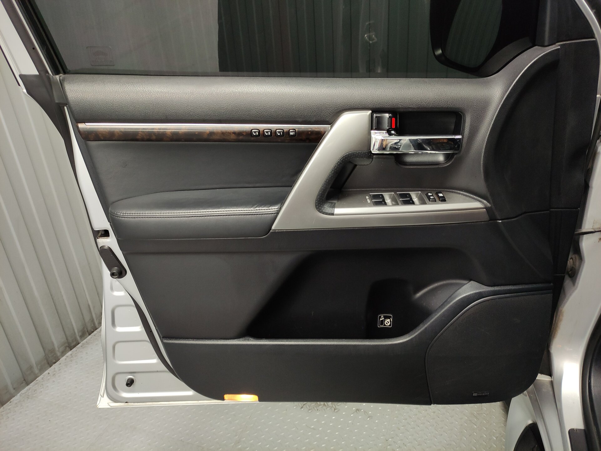 Toyota Land Cruiser, 200 Series Рестайлинг 1 2013