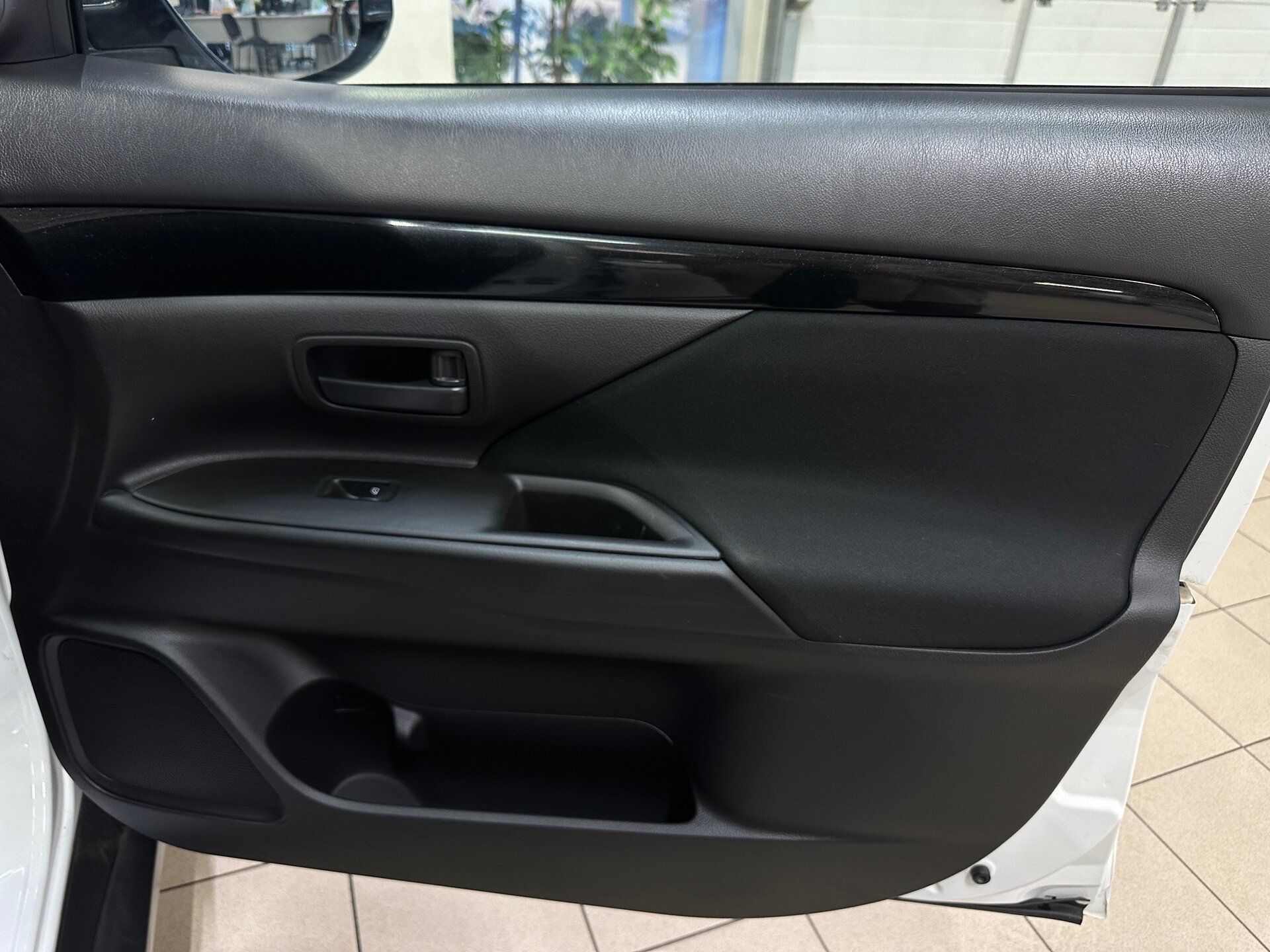 Mitsubishi Outlander, III Рестайлинг 2 2018 Mitsubishi Outlander, III Рестайлинг 2 2018