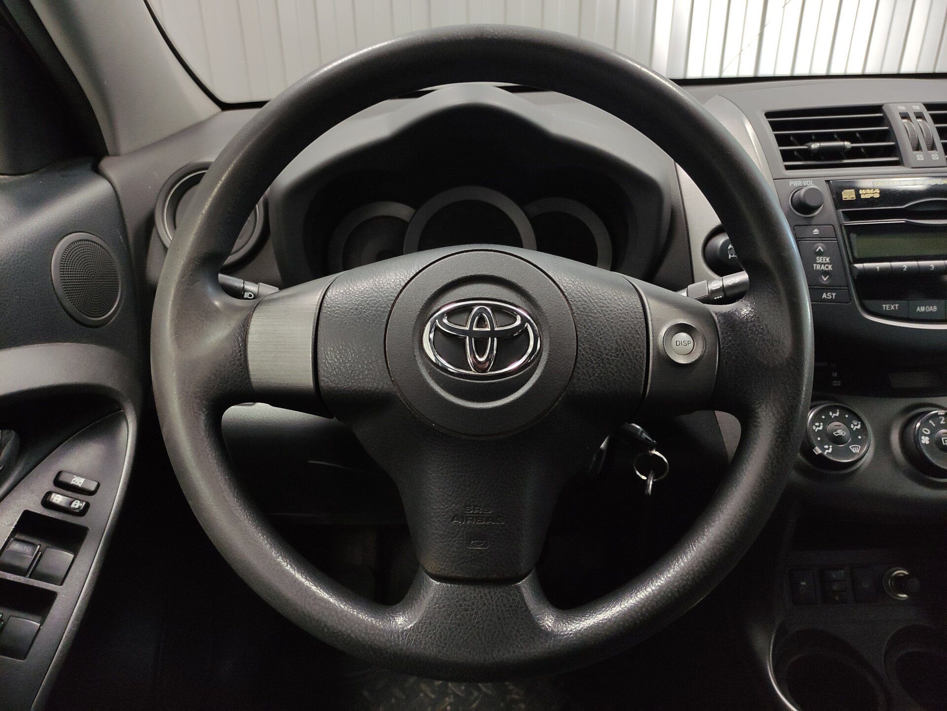 Toyota RAV4, III (XA30) 2010