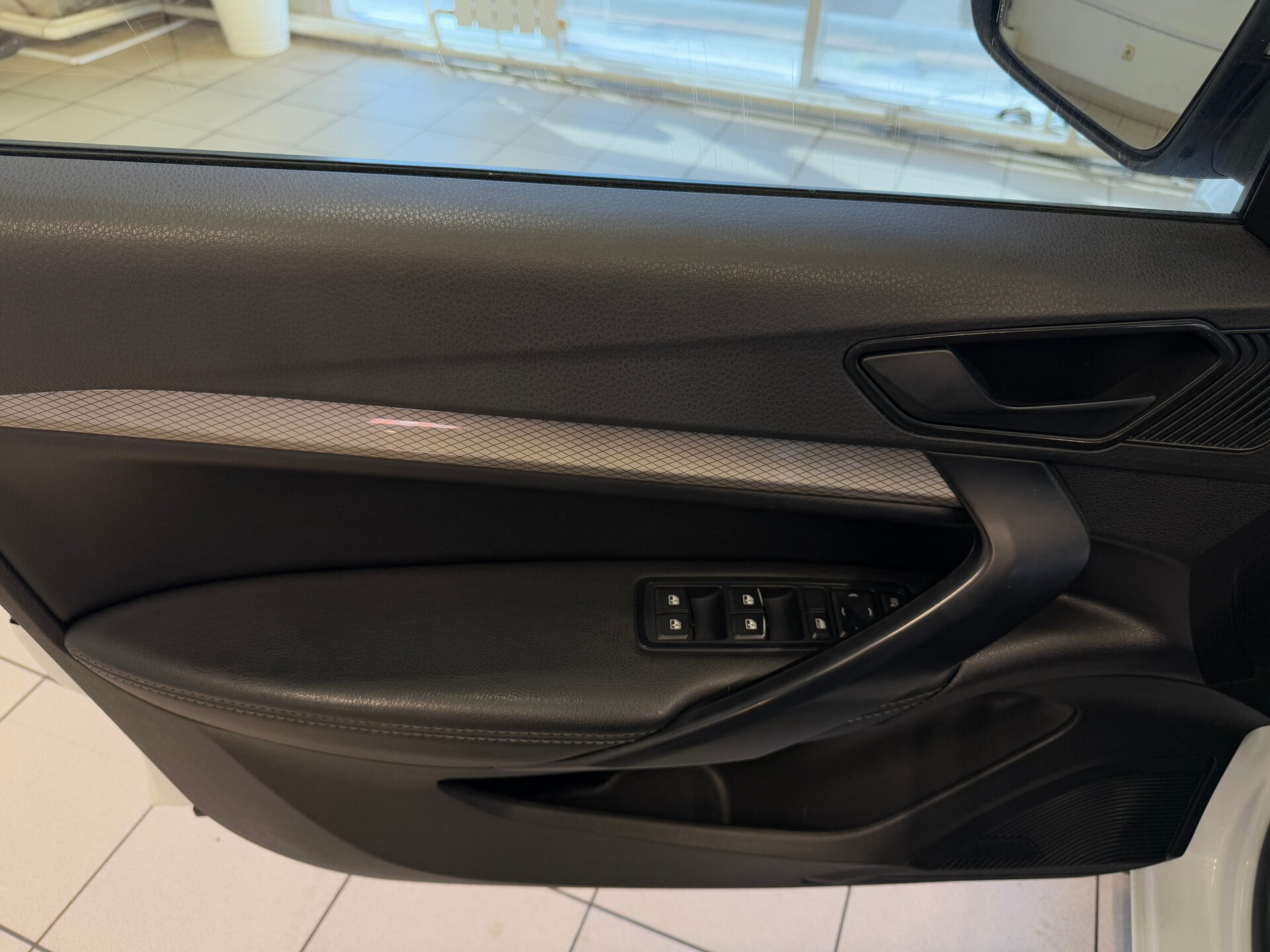 Lada (ВАЗ) Vesta, I Рестайлинг (NG) 2023 Lada (ВАЗ) Vesta, I Рестайлинг (NG) 2023