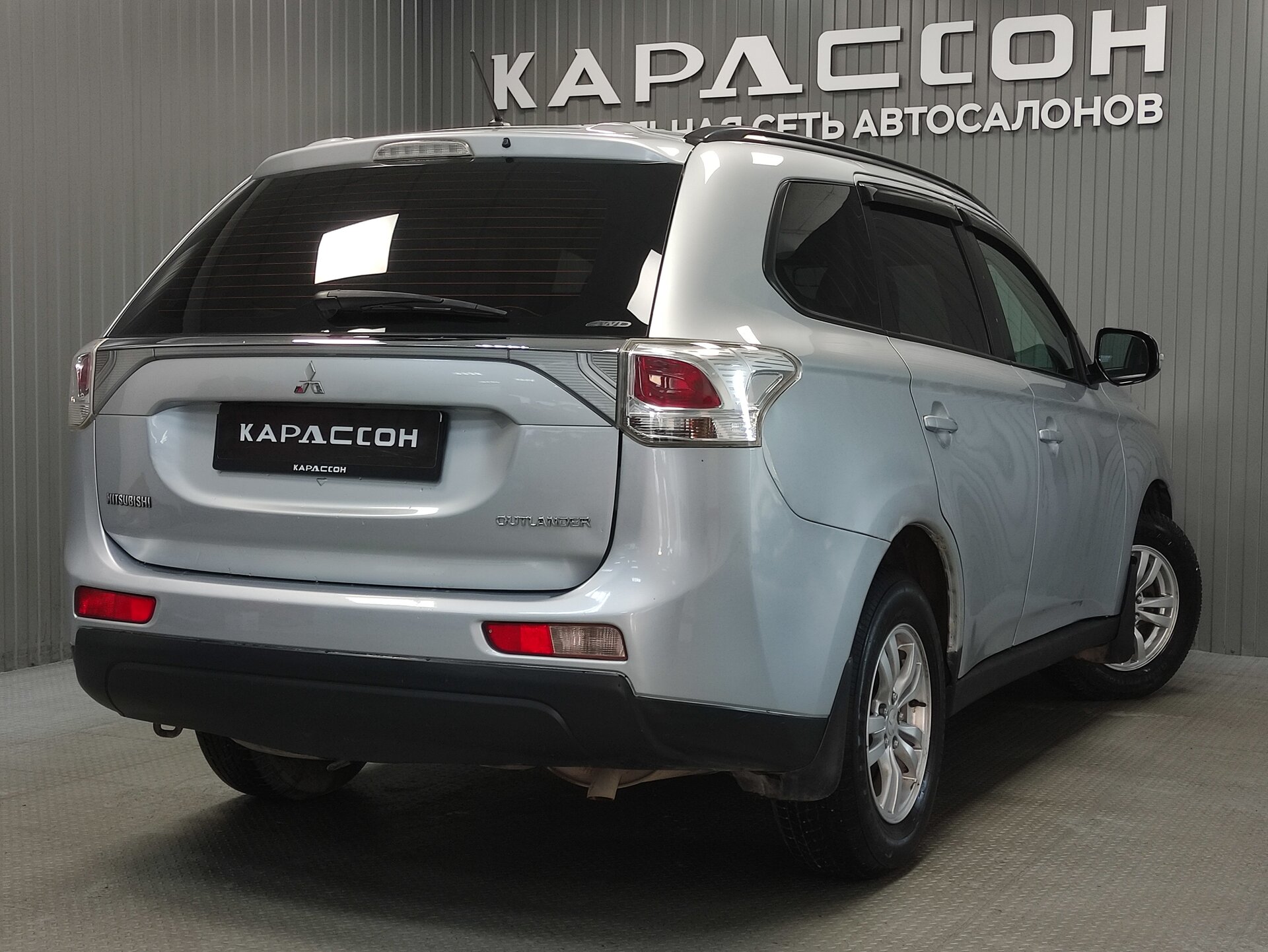 Mitsubishi Outlander, III 2013