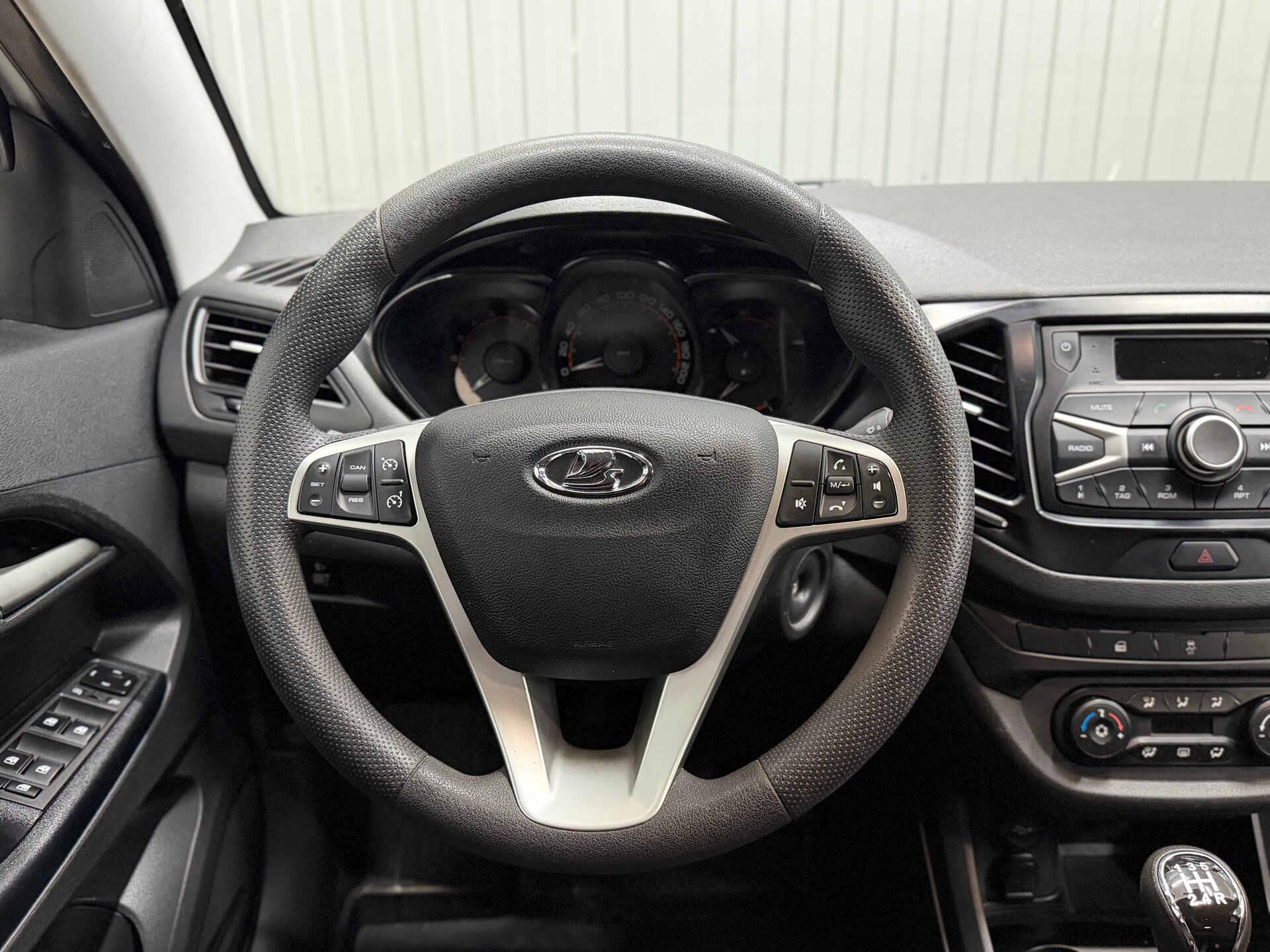 Lada (ВАЗ) Vesta, I 2019 Lada (ВАЗ) Vesta, I 2019