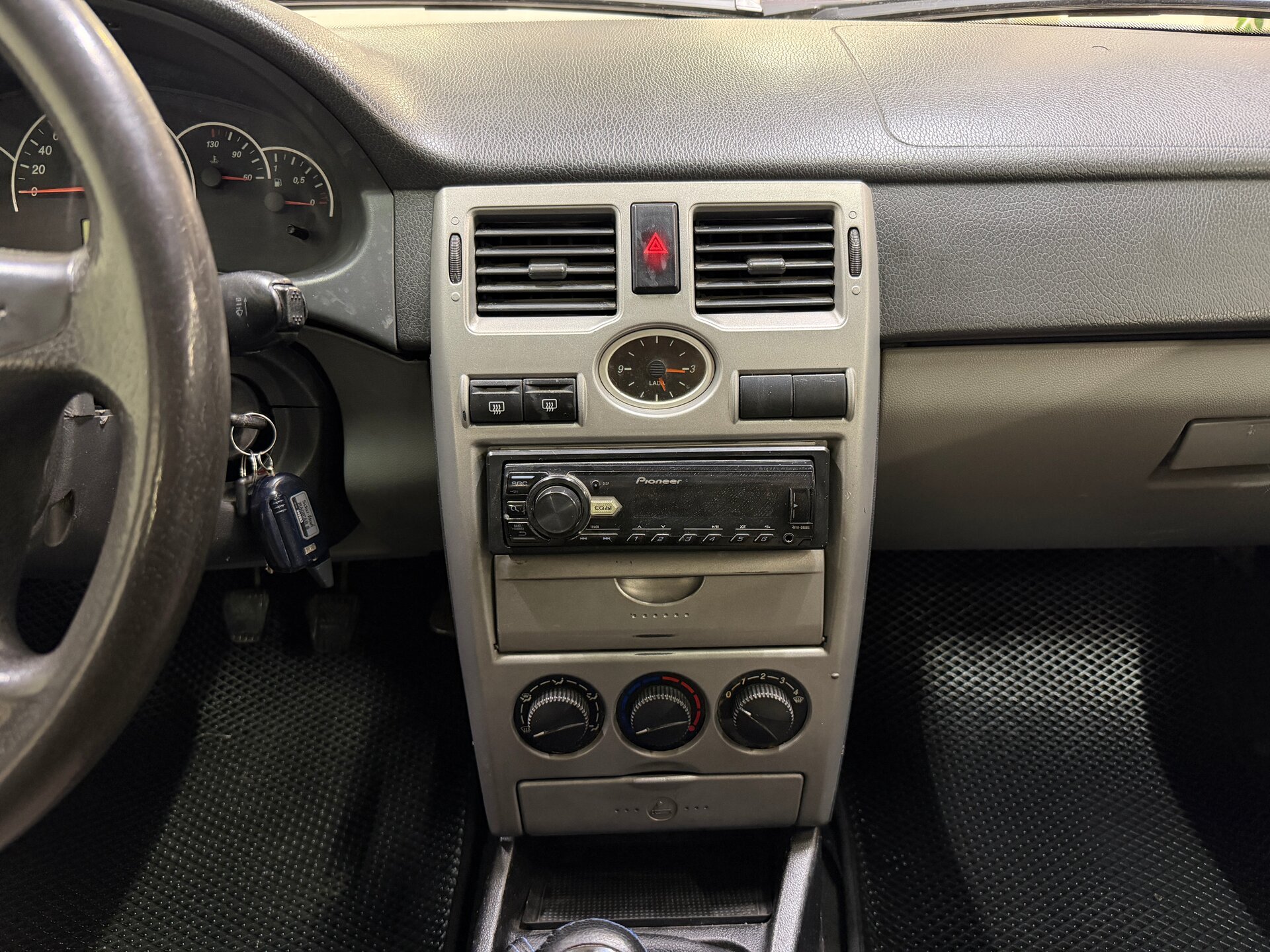 Lada (ВАЗ) Priora, I 2008
