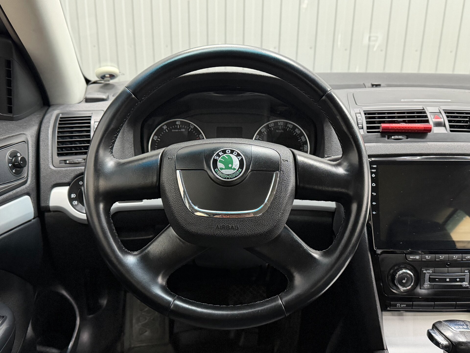 Skoda Octavia, II (A5) Рестайлинг 2011