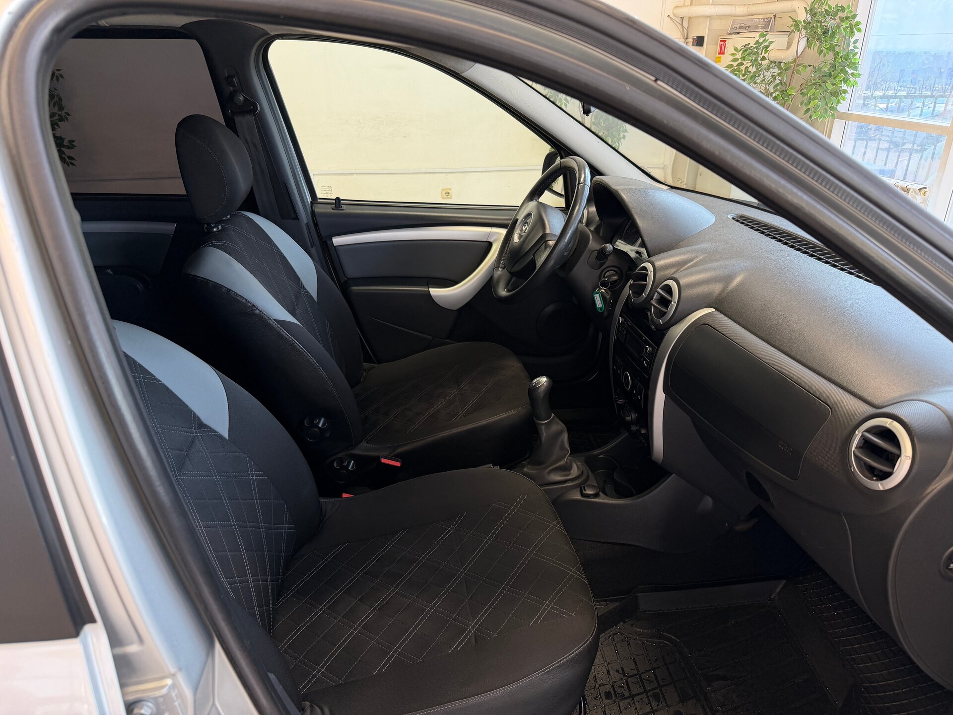 Lada (ВАЗ) Largus, I 2016