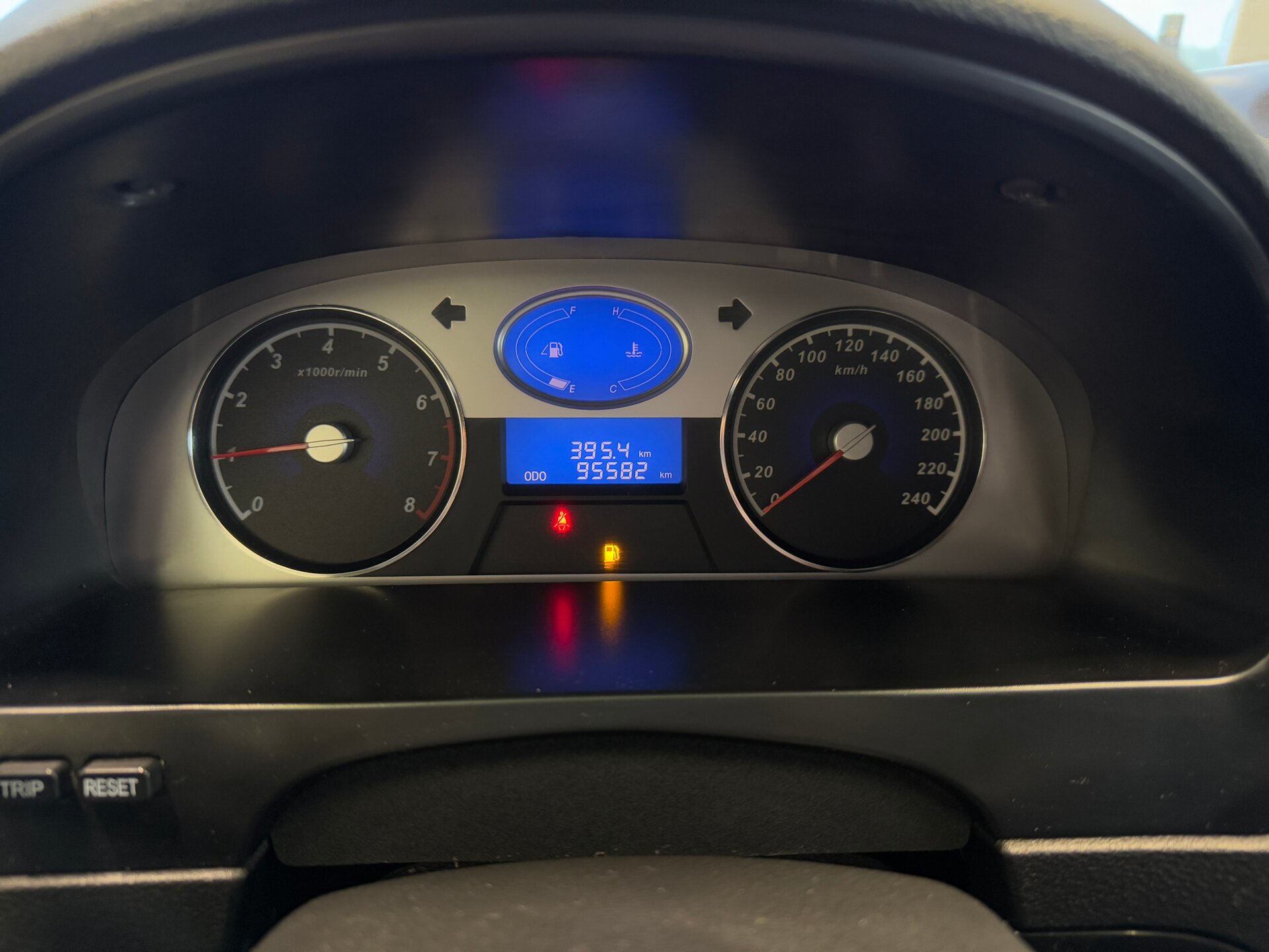 Geely Emgrand EC7, I 2013