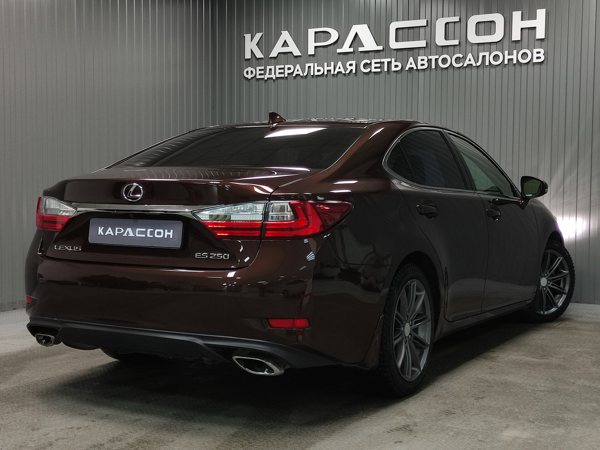 Lexus ES, VI Рестайлинг 2017