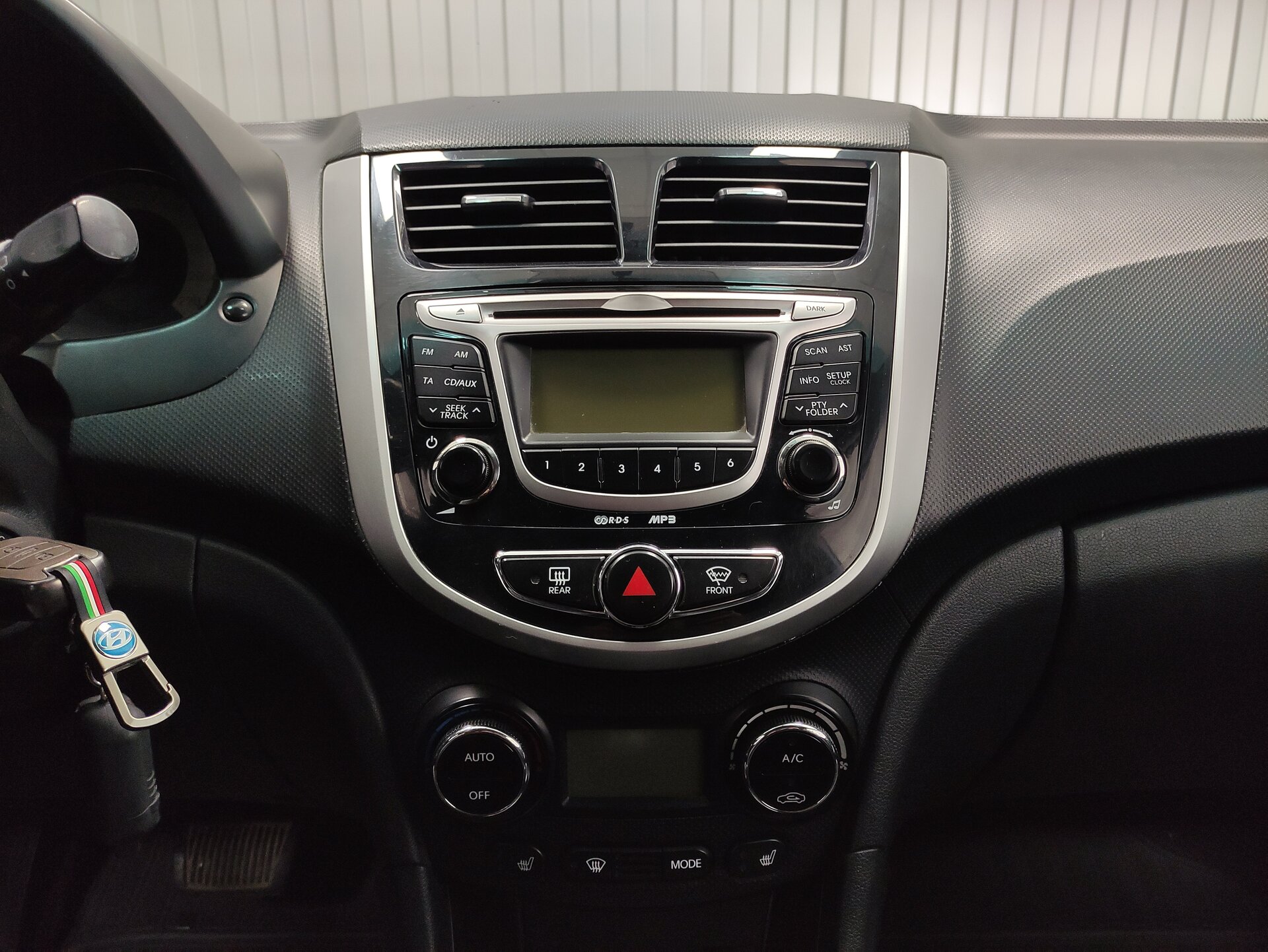 Hyundai Solaris, I 2012 Hyundai Solaris, I 2012