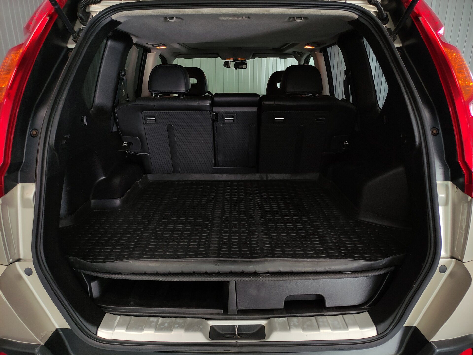 Nissan X-Trail, II 2008 Nissan X-Trail, II 2008